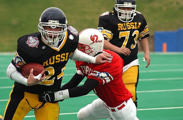 硬着头皮踢攻势足球是毒药？热刺海港师徒主帅同陷困境.